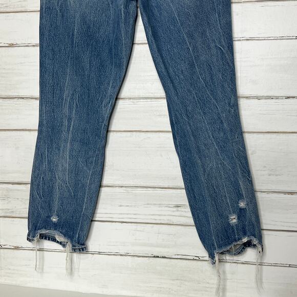 Abercrombie & Fitch Mom Jean Distressed Denim Size 28 - Picture 10 of 10